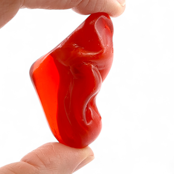 Red Swirl Art Glass Pocket Stone Tumbled Cullet Heart Stone Sorcerers Stone 4S91 - Picture 6 of 7